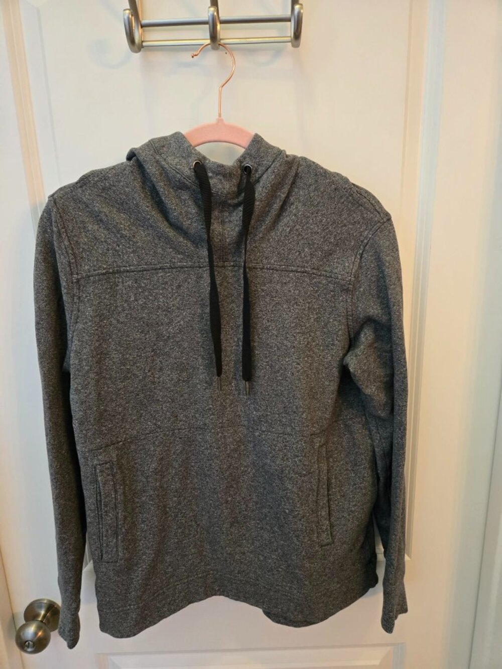 Lululemon size 8 hoodie